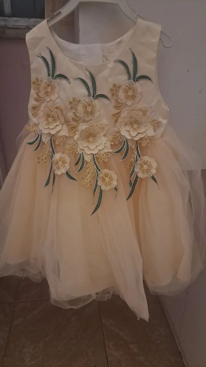 Vestido festa luxo