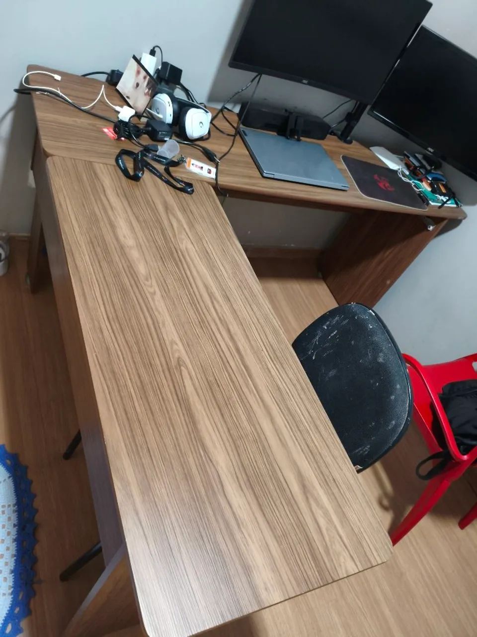 Mesa para escritório computador em L