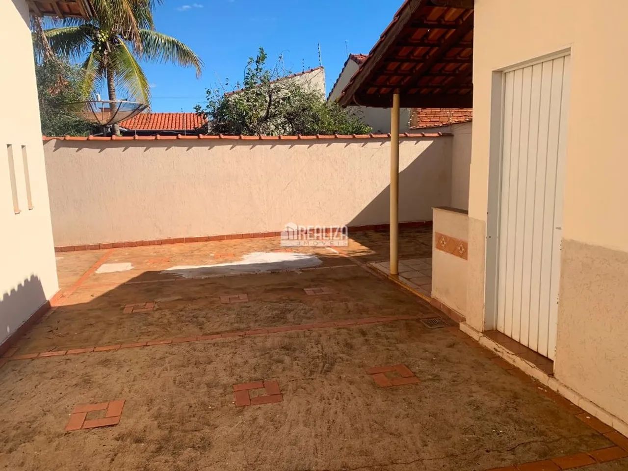 Casa com 3 Dormitórios e Edícula em Igarapava - Foto 5