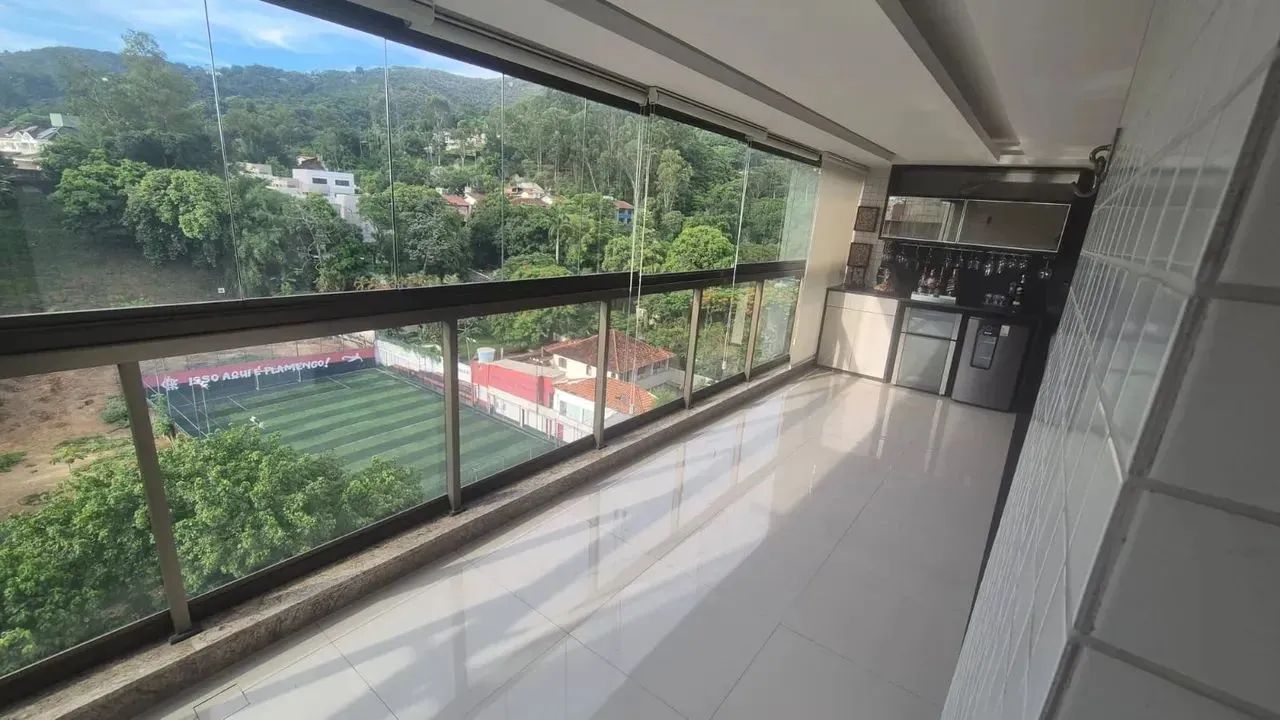 Imóvel para venda com 227 metros quadrados com 5 quartos - Foto 2