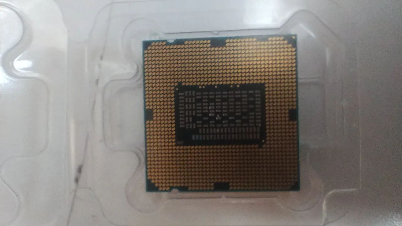 Xeon E3 1220 V2  - Foto 2