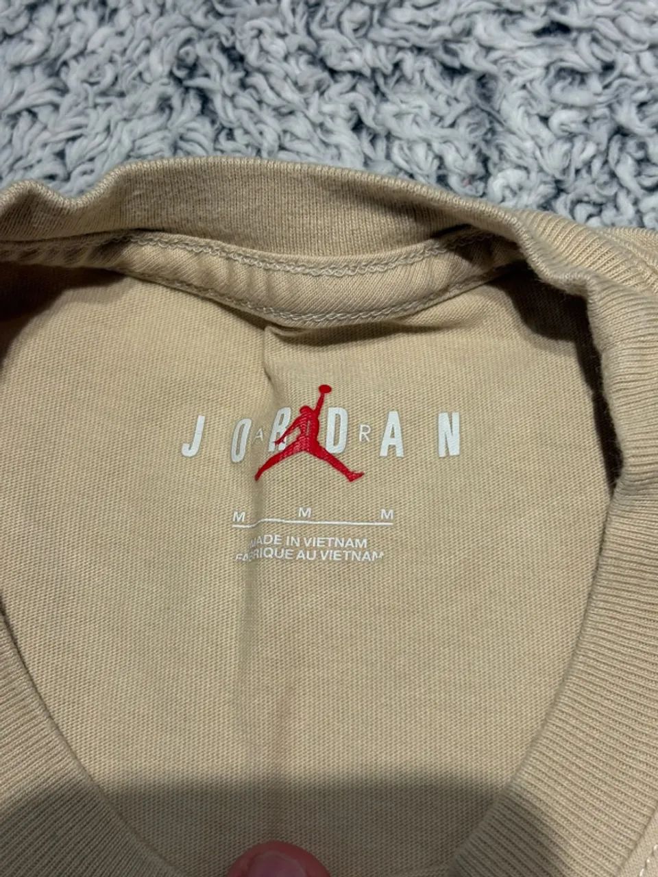 Camiseta Jordan bege  - Foto 2
