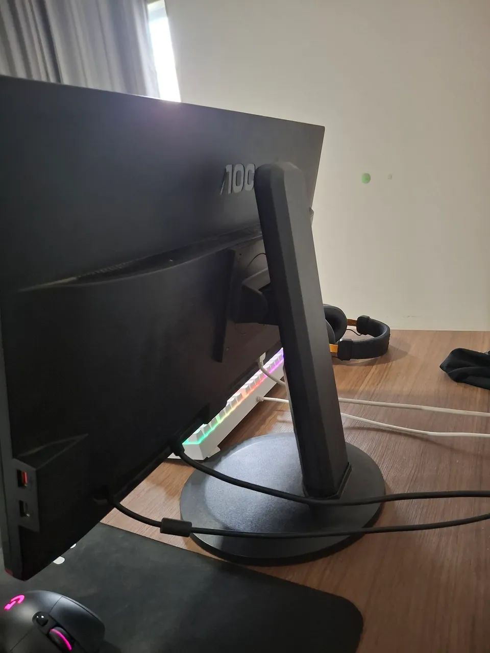 Monitor Gamer AOC 144hz - Foto 3
