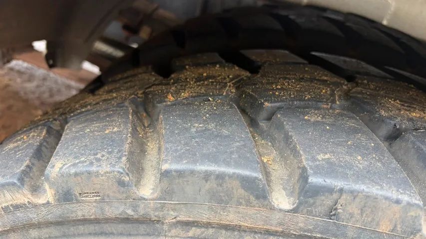 CAMINHAO TANQUE  - Foto 5