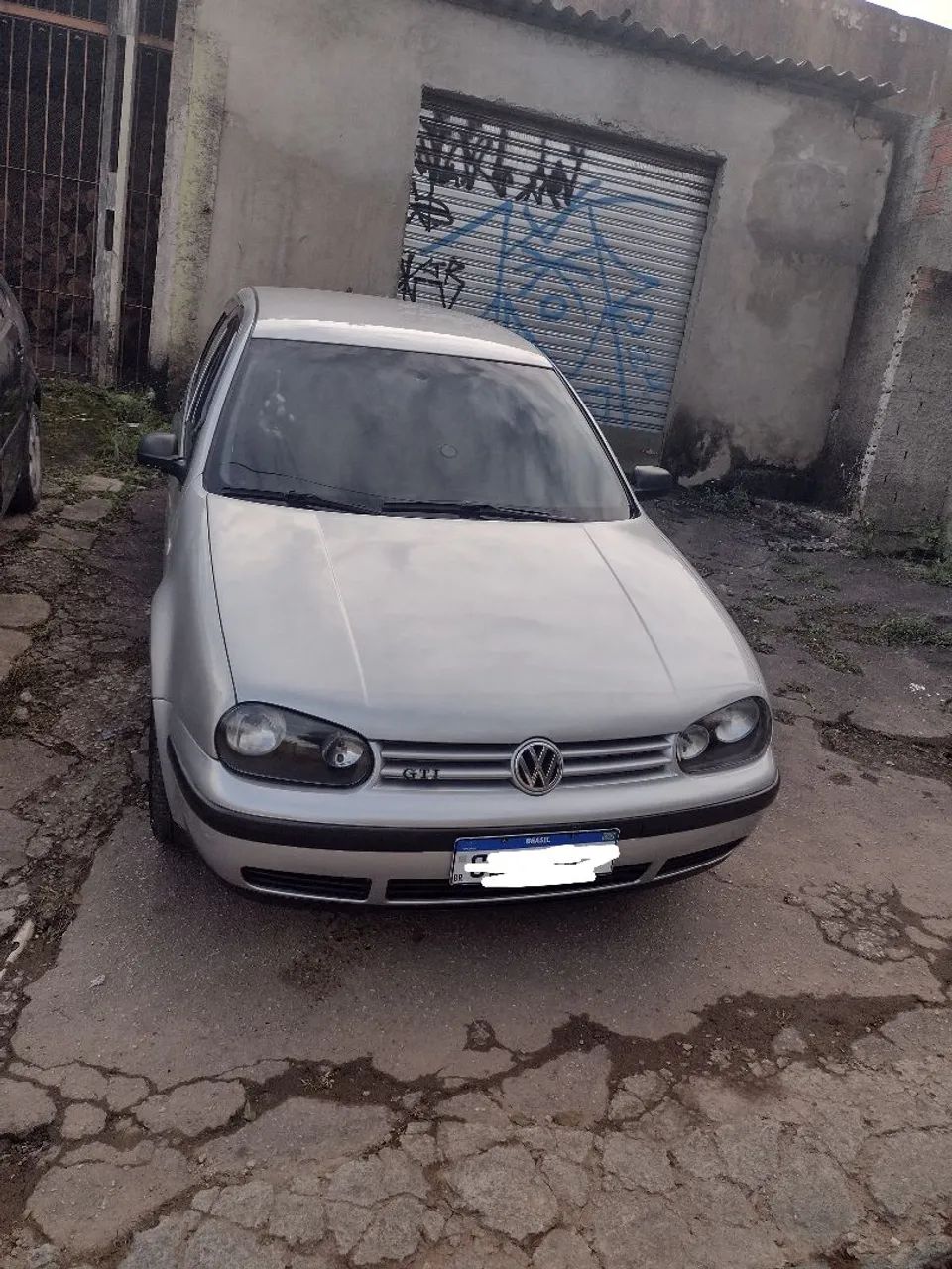 Volkswagen Golf 2000