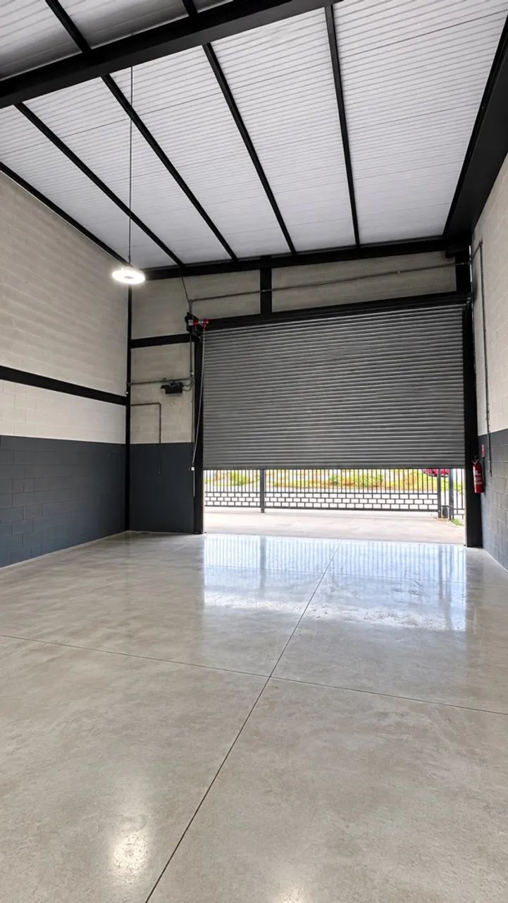 Vendo ou troco galpão 360 mts - Foto 2