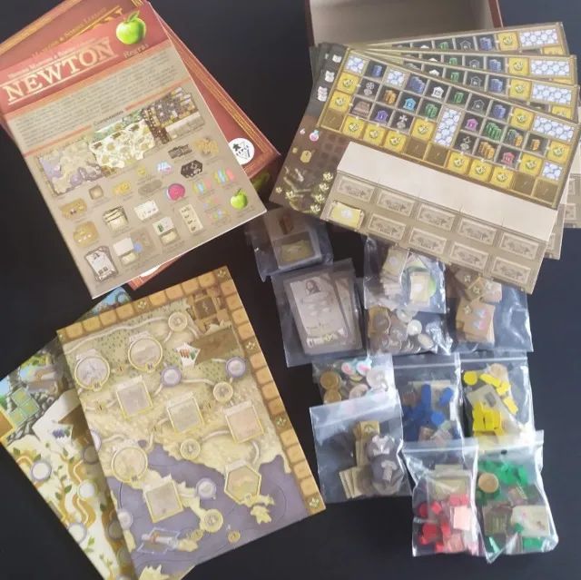 Newton + Sleeves - Jogo de Tabuleiro - Foto 3