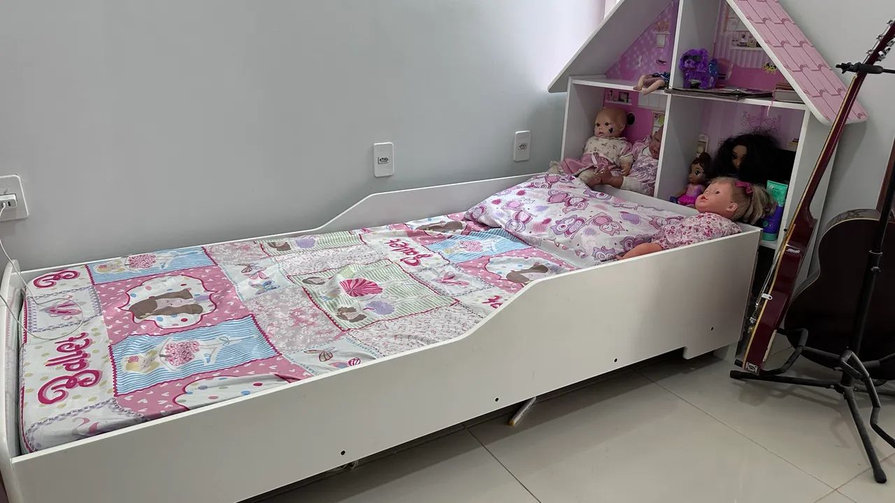 Vendo cama de criança (não vai com colchão )  - Foto 2