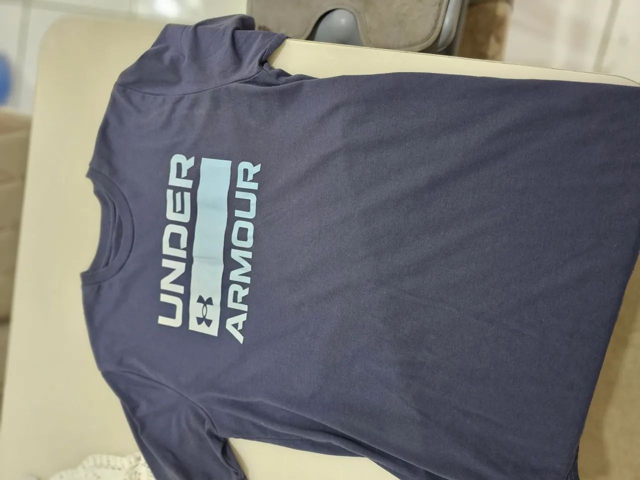 Camisa under armour M