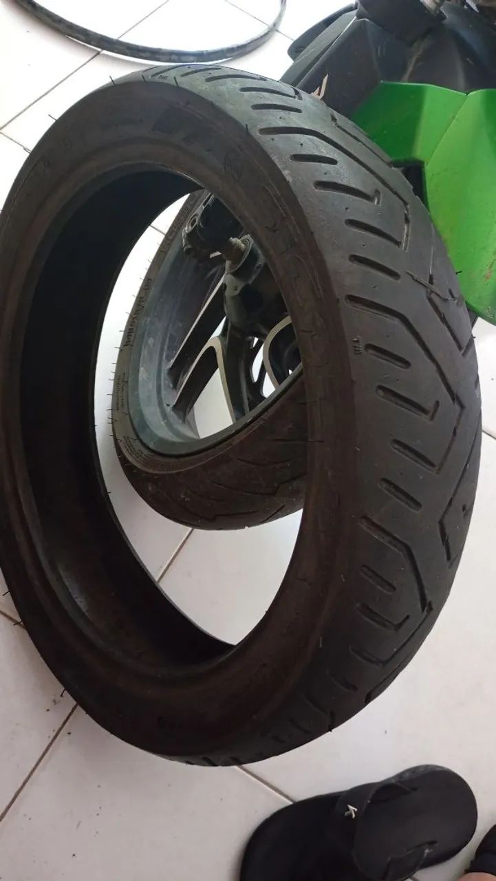 PNEUS MEIA VIDA , QUALQUER UM CHAMA PV