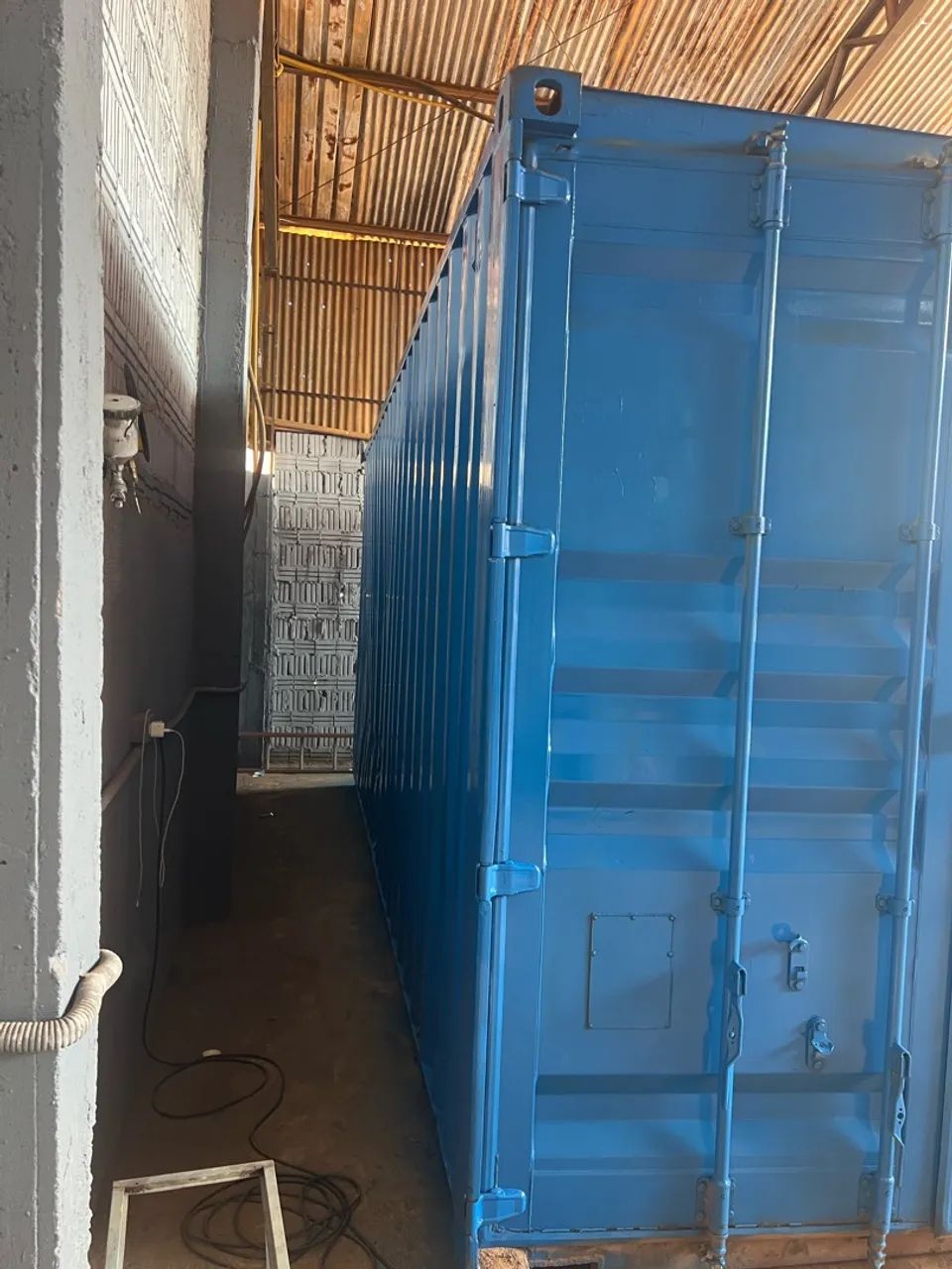 VENDO CONTAINER DE 6 METROS - Foto 3