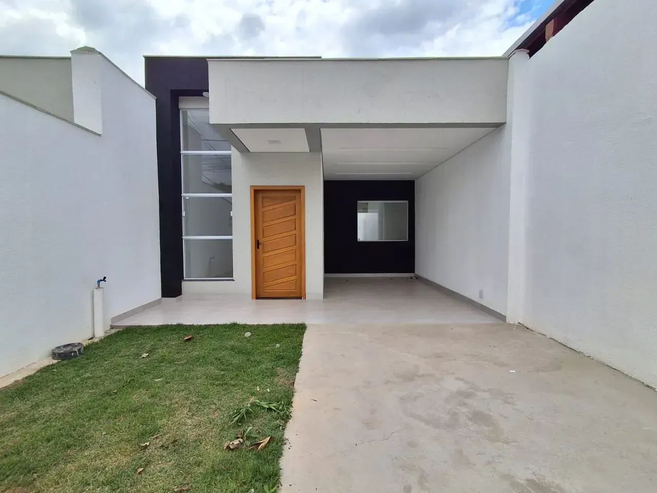 Casa com 2 quartos sendo 1 suíte 2 banheiros 3 vagas - Foto 2