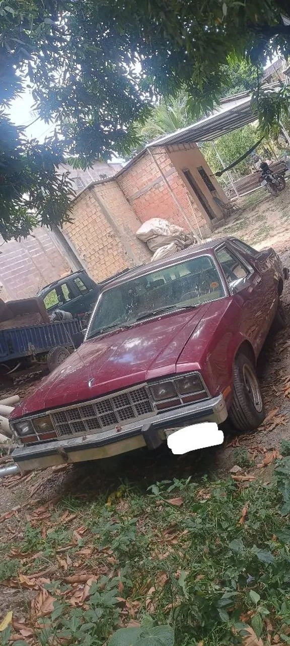 Ford Fairlane Crown Victoria 1980