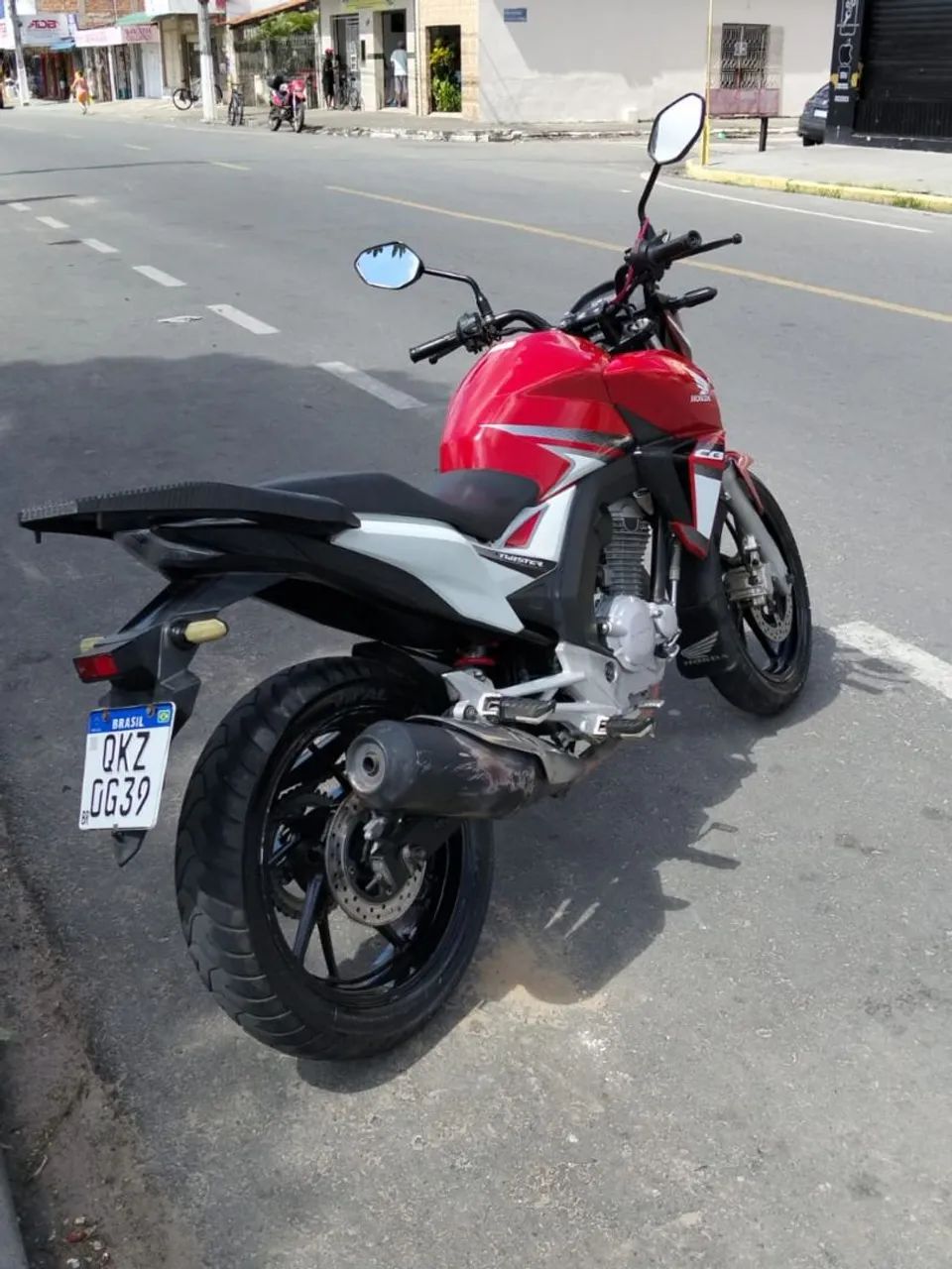 CB TWISTER 250 2017 - Foto 2