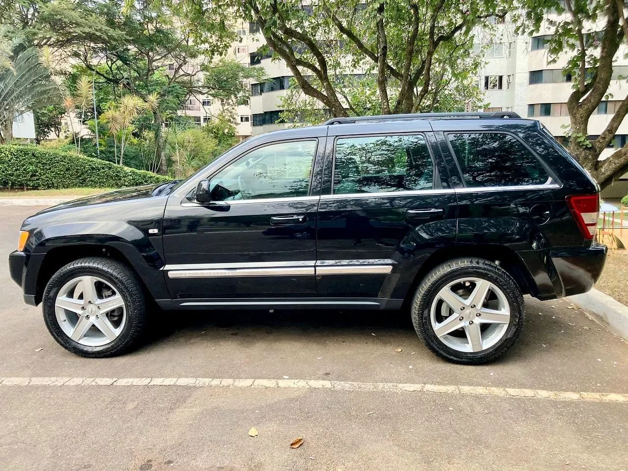 Jeep Grand Cherokee LIMITED 4.7 AUT. 2006