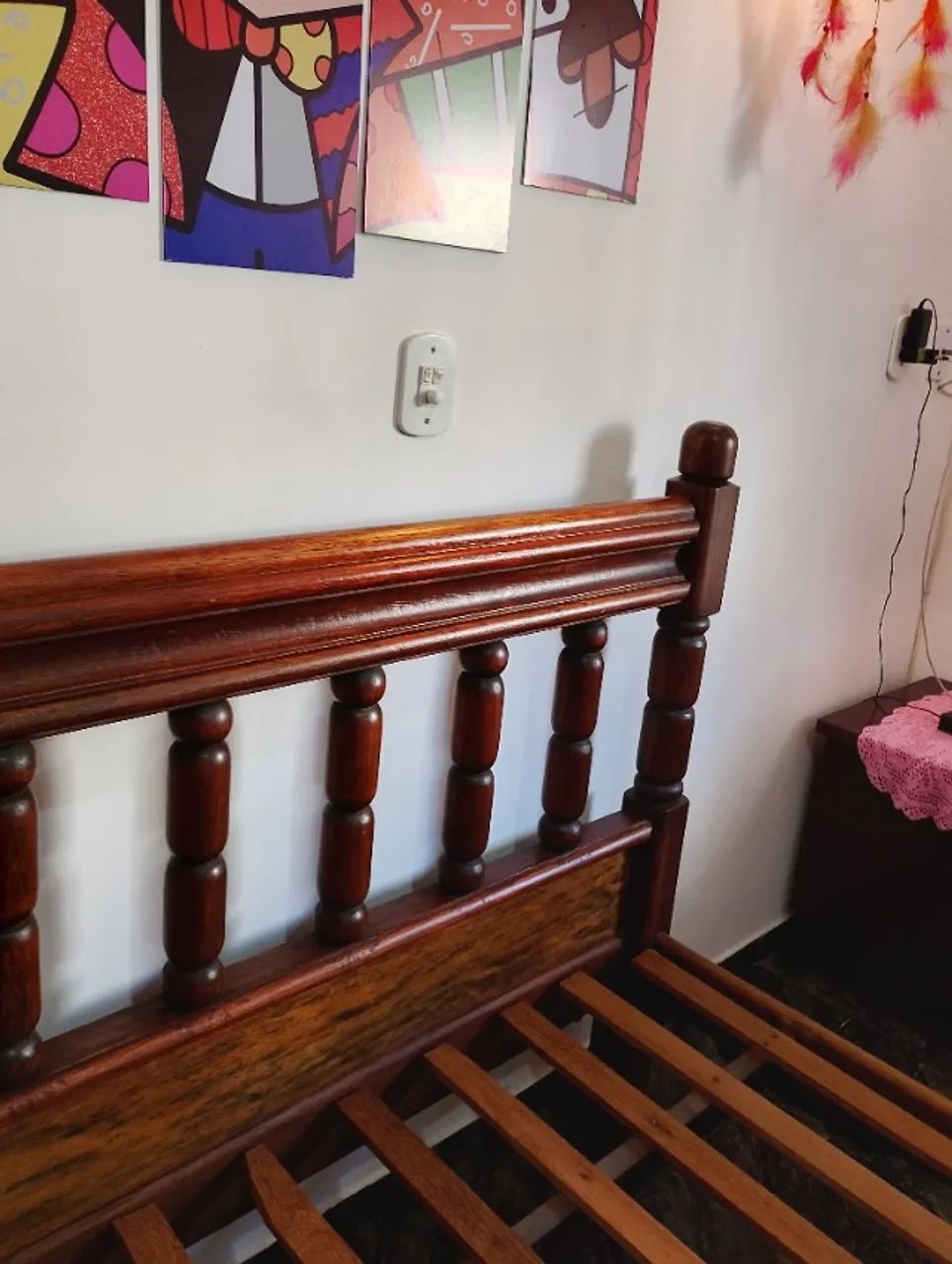 Cama em madeira torneada - Foto 5