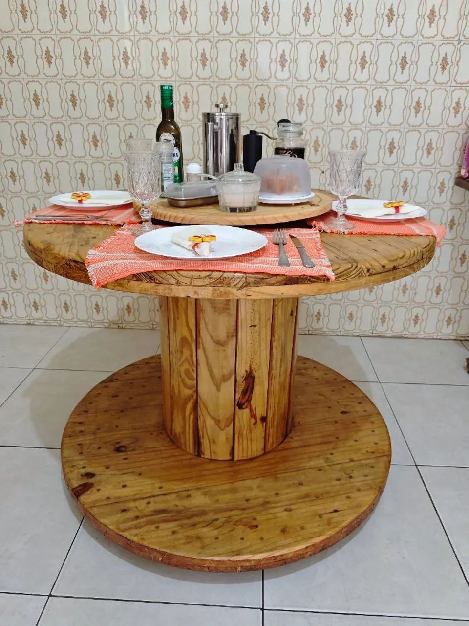 Mesa Carretel de Madeira