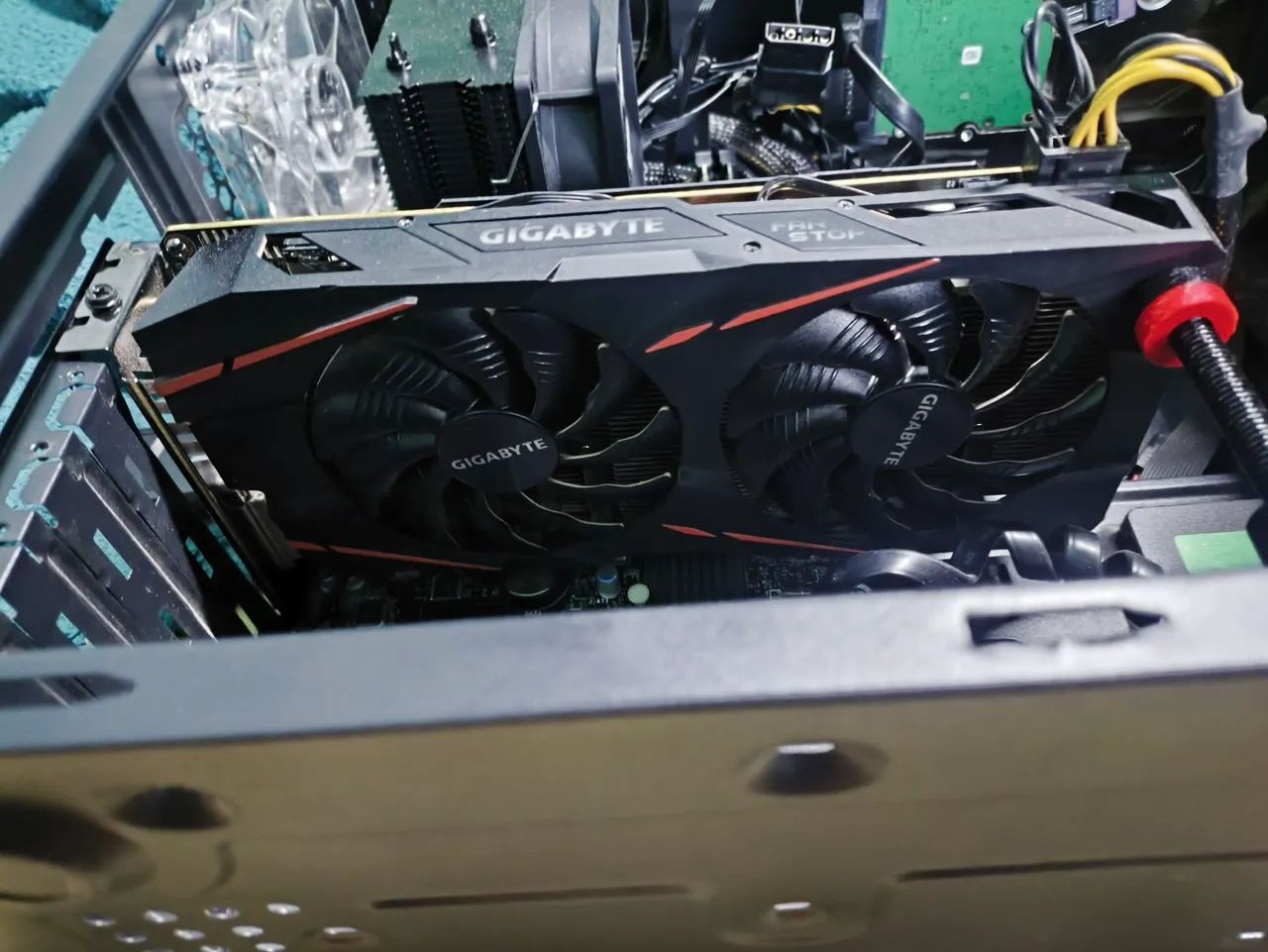 RX 580 8GB Gigabyte - Foto 2