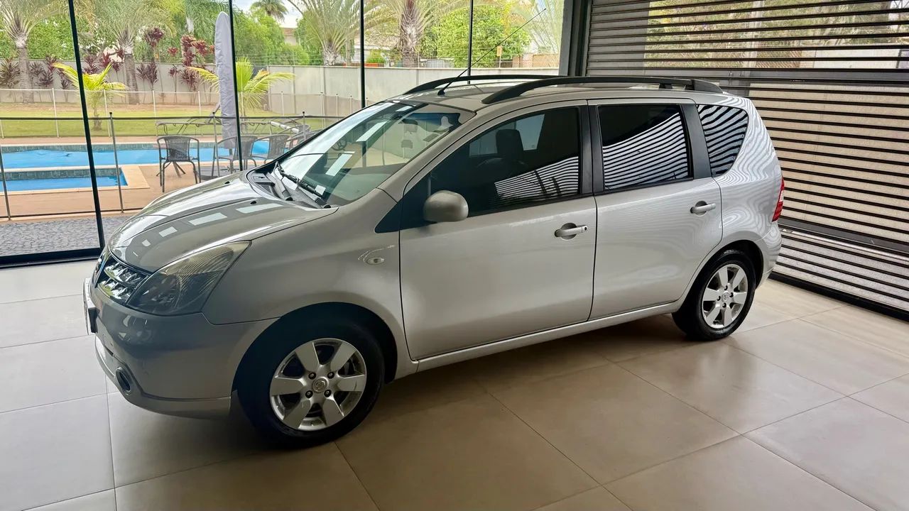 Nissan Livina LIVINA SL 1.6 16V Flex Fuel 5p 2012