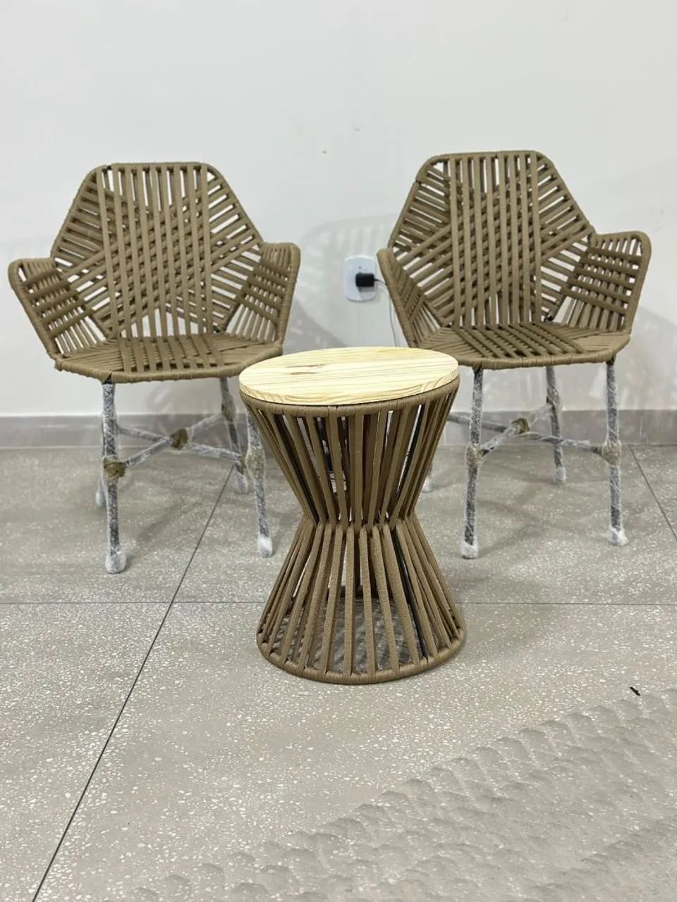 Conjunto 2 Poltronas em Corda Náutica + Mesa de Apoio - Varanda e Área Gourmet
