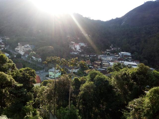 Linda residência com 5 quartos no Vale dos Pinheiros - NF/RJ - Foto 16