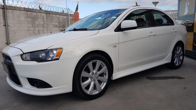 Mitsubishi lancer 2013/2013 2.0 gt 16v gasolina 4p automático - Foto 2