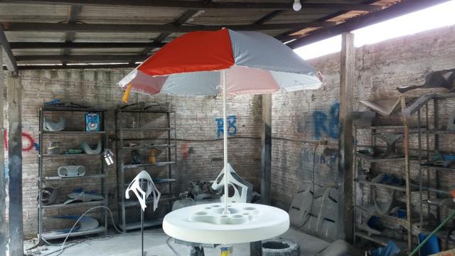 Mesa flutuante com cooler e porta copos para piscina - Foto 6