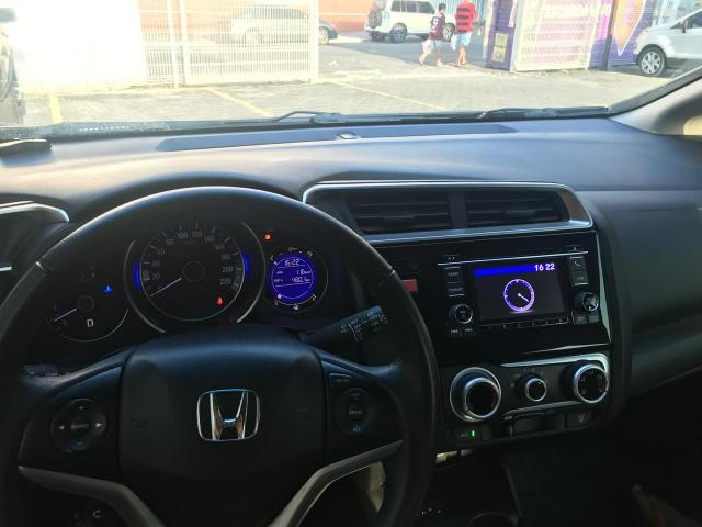 Honda Fit versão Top de linha modelo 2015 - Foto 14