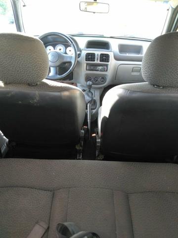 Clio Hatch 2006 - Foto 3