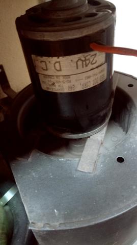Motor Vent. ar cond. Volvo EDC vendo/troco