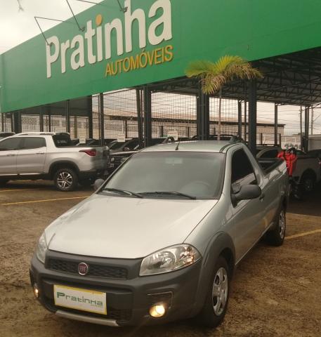 Fiat Strada Working 1.4 Prata
