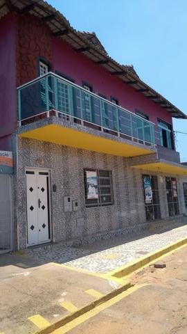 Predio comercial mais apartamento de luxo; area central da cidade