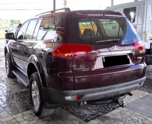 Pajero Dakar 7 lugares 2012 - Foto 3