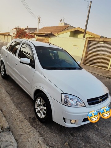 CORSA SEDAN