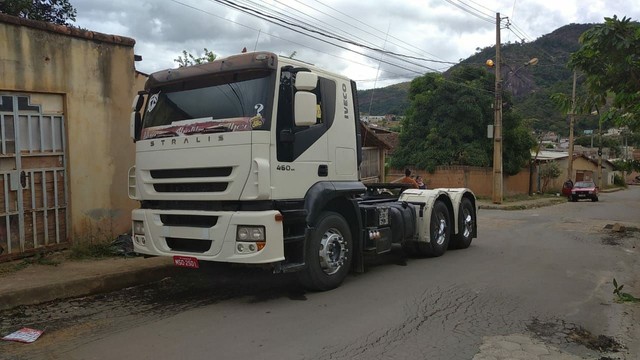 CAMINHÃO IVECO 2011