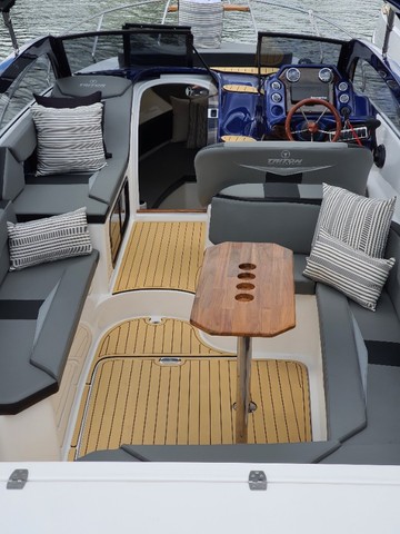 Lancha Triton 300 Sport - Ñ e Focker/Evolve/fs/nx/solara/phantom/intermarine - Foto 13