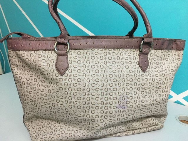 Bolsa grande Guess original  - Foto 4