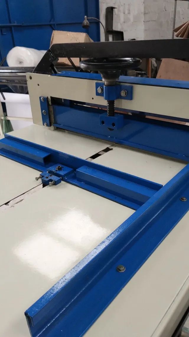 Guilhotina manual JCV 70 de boca para gráfica  - Foto 3