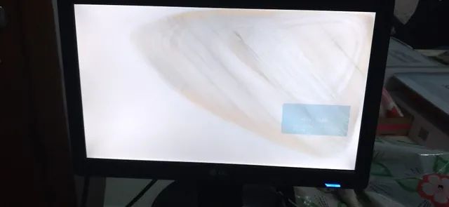 Monitor LG Flatron W1642c com defeito