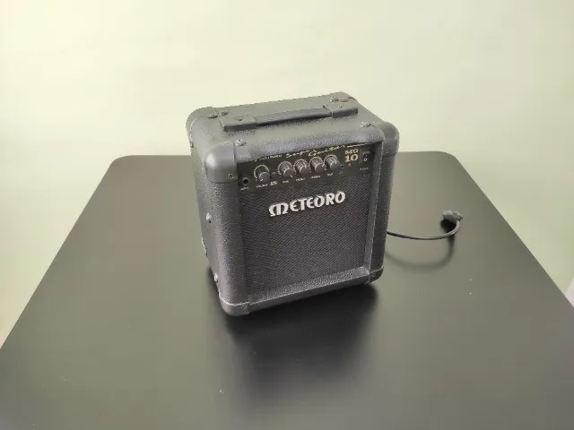 Amplificador de Guitarra Meteoro MG-10
