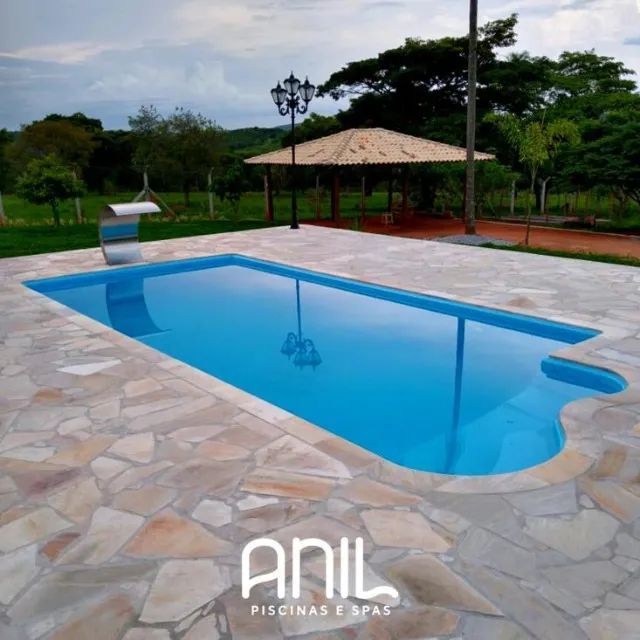 Piscina grande 7m - detalhes no anúncio