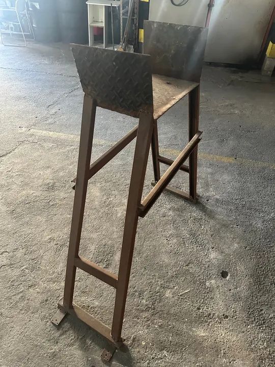 Suporte ou cavalete ferro  - Foto 3