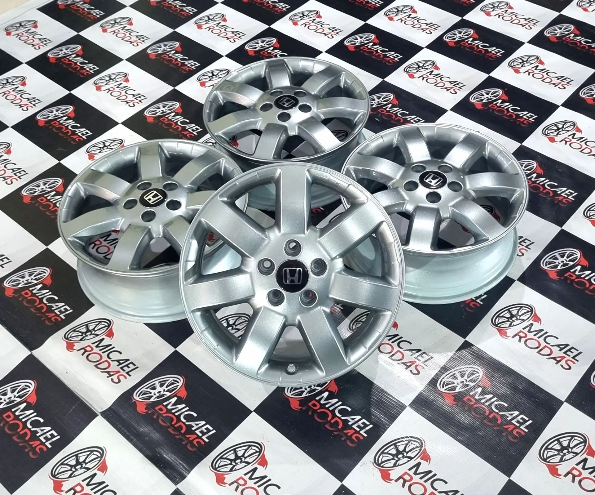 Jogo de rodas aro 17" Honda CR-V CRV 5x114 + Pintura Nova  - Foto 2