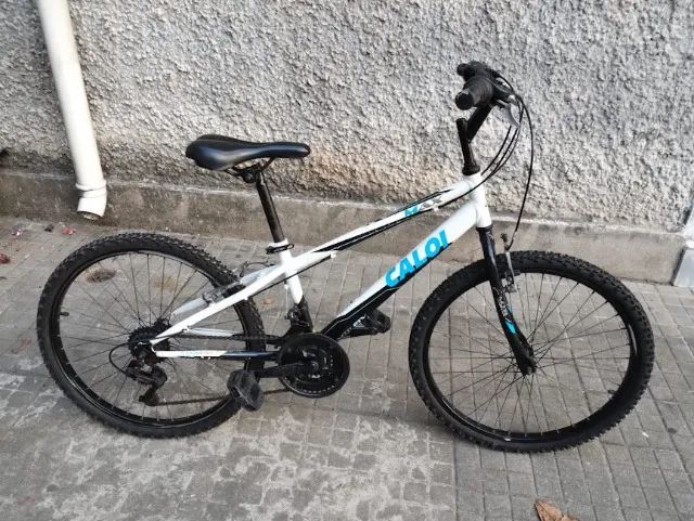 Bicicleta aro 24 semi nova 