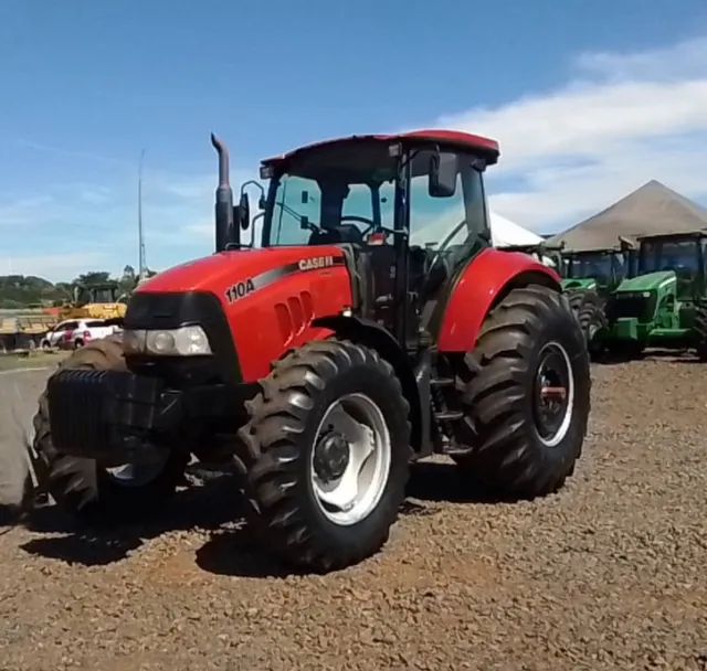 Trator Case Farmall 110A ano 2022, 4x4, em SP