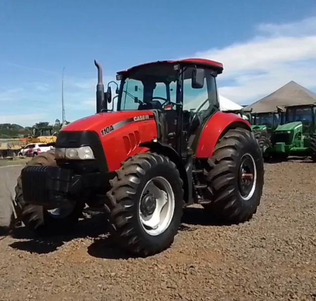 Trator Case Farmall 110A ano 2022, 4x4, em SP