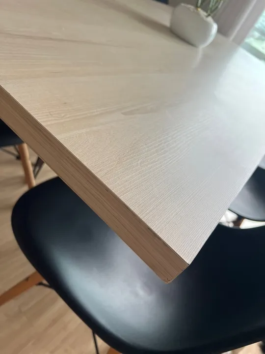 Mesa de Jantar em Madeira Clara com 6 Cadeiras