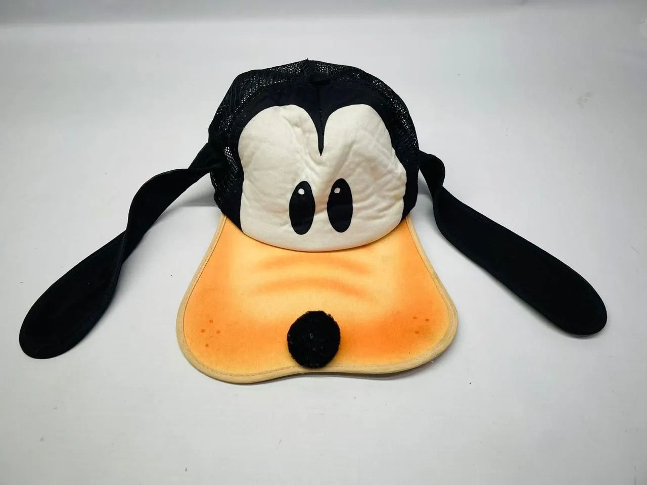 Antigo Boné promocional parque Walt Disney 