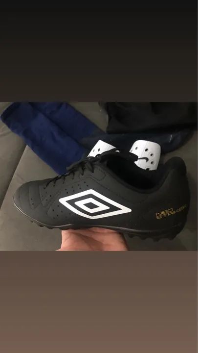 Kit Chuteira Umbro, Meião, Caneleira Nike - Foto 2