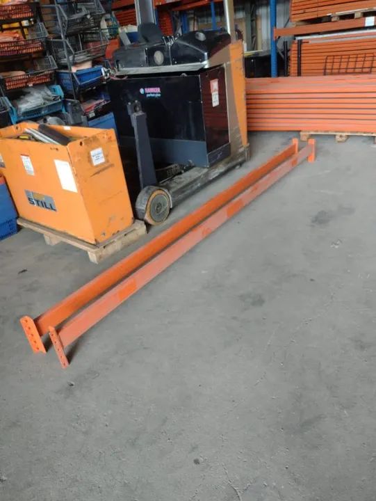 Longarinas seminovas Esmena - Porta Paletes,pallets - Foto 4